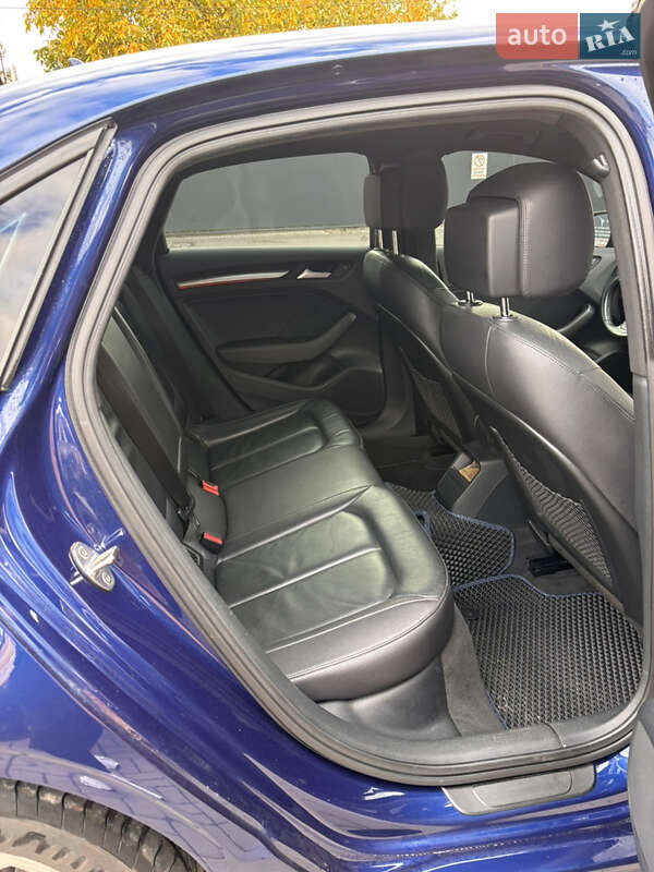 Седан Audi A3 2014 в Києві