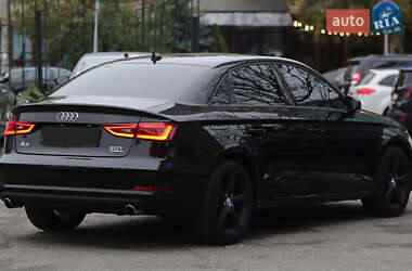 Седан Audi A3 2015 в 