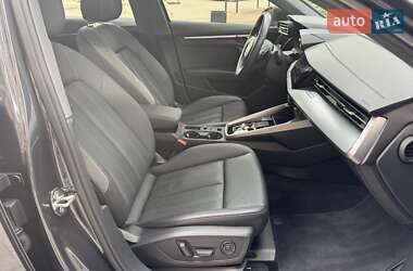 Седан Audi A3 2024 в 