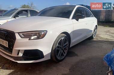 Седан Audi A3 2017 в 
