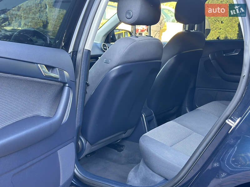 Хэтчбек Audi A3 2008 в Староконстантинове