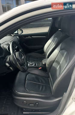 Хэтчбек Audi A3 2016 в 