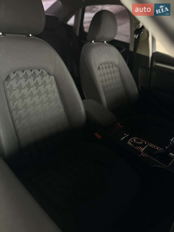 Седан Audi A3 2013 в Києві