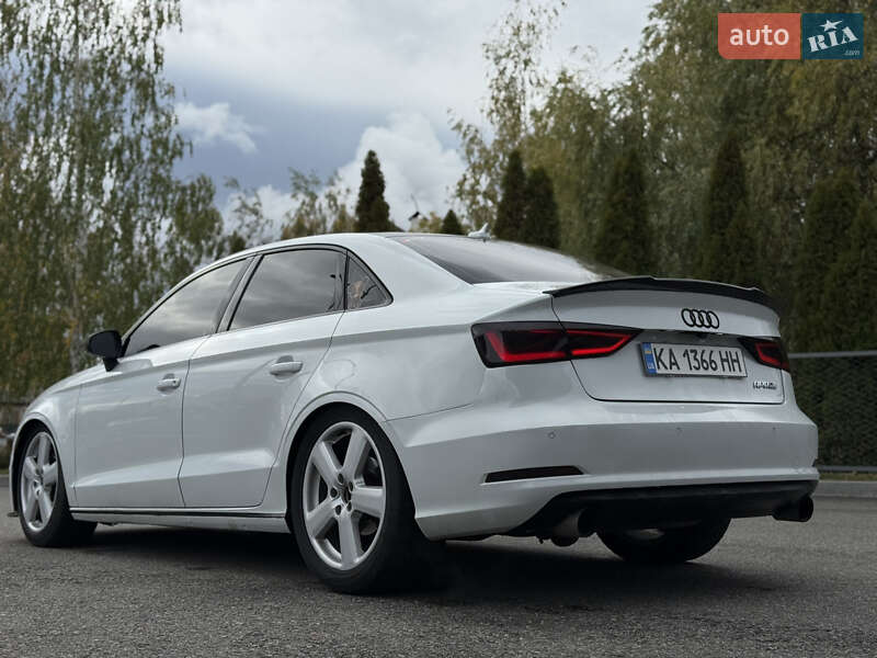 Седан Audi A3 2015 в Черкассах