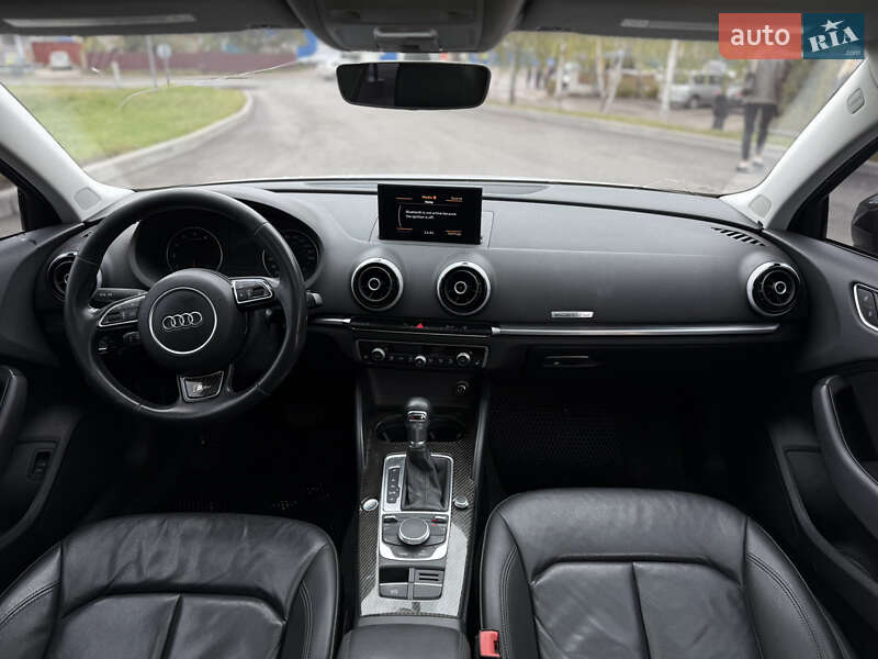 Седан Audi A3 2015 в Черкассах