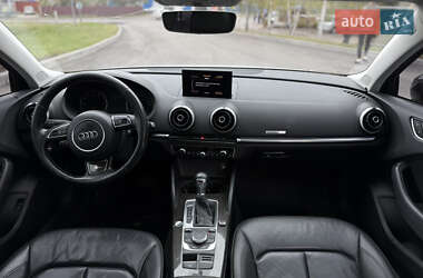Седан Audi A3 2015 в 