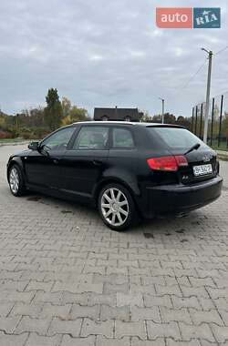 Хетчбек Audi A3 2006 в 