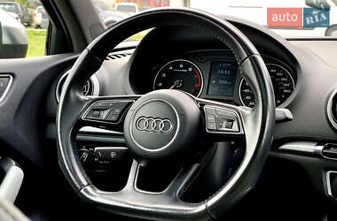 Седан Audi A3 2016 в  фото 7 Седан Audi A3 2016 в