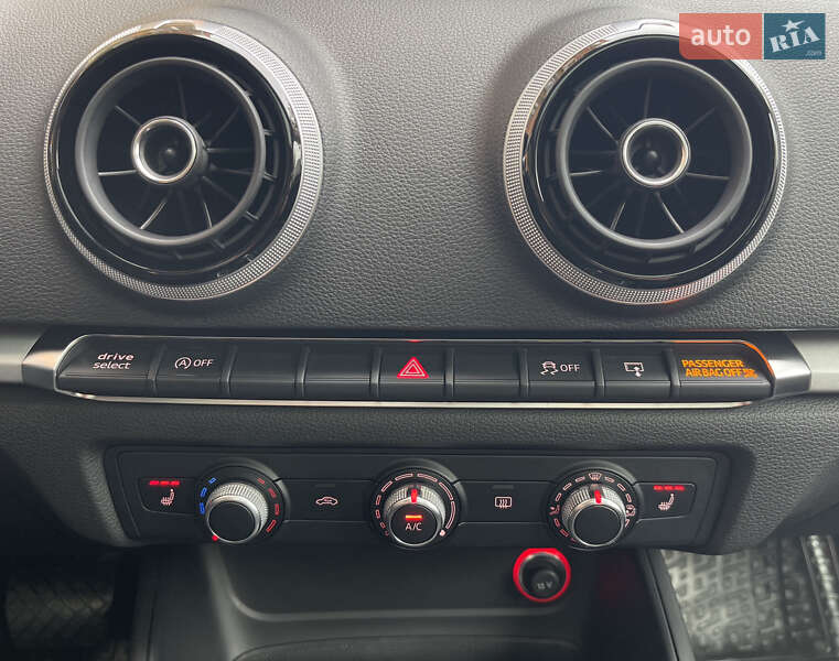 Хэтчбек Audi A3 2016 в Белой Церкви
