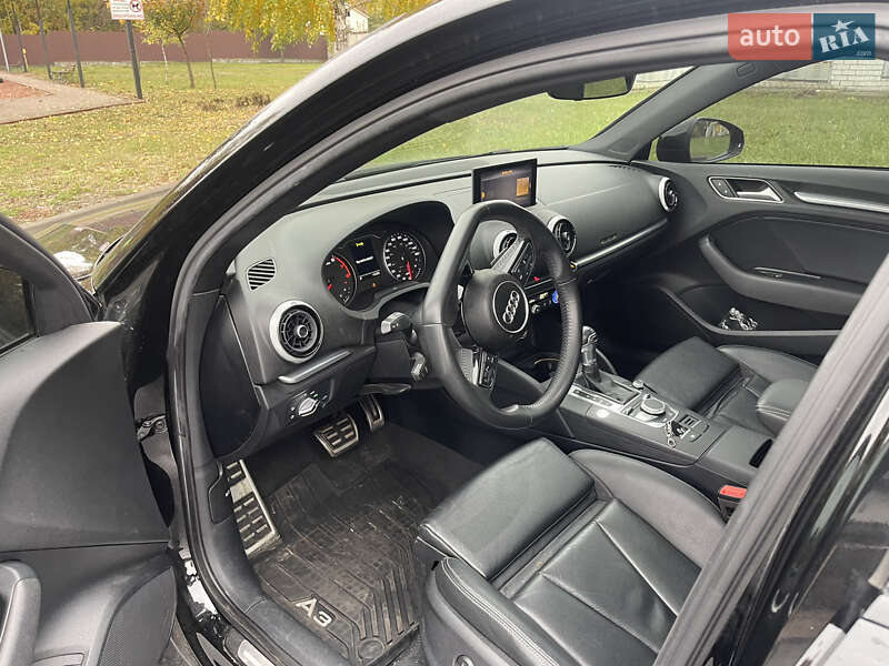 Седан Audi A3 2019 в Киеве