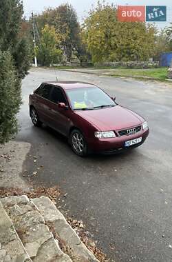 Хетчбек Audi A3 1999 в 