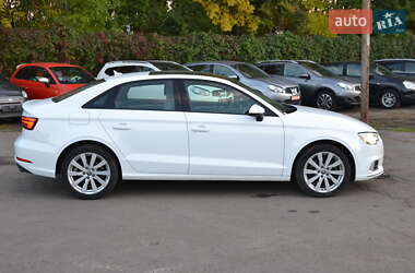 Седан Audi A3 2017 в 