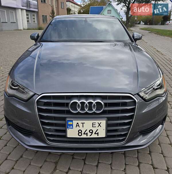 Седан Audi A3 2015 в Коломиї