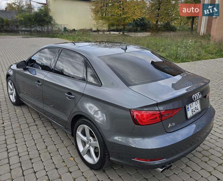 Седан Audi A3 2015 в Коломиї