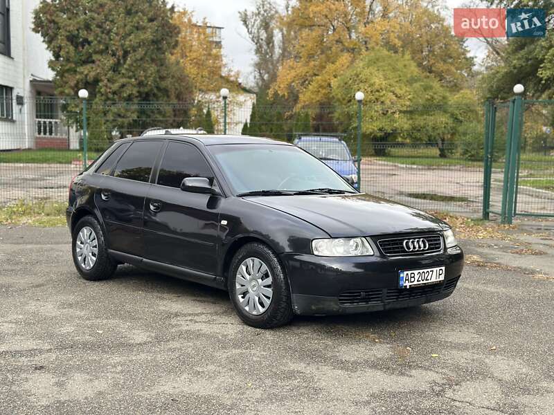 Хэтчбек Audi A3 2002 в Киеве
