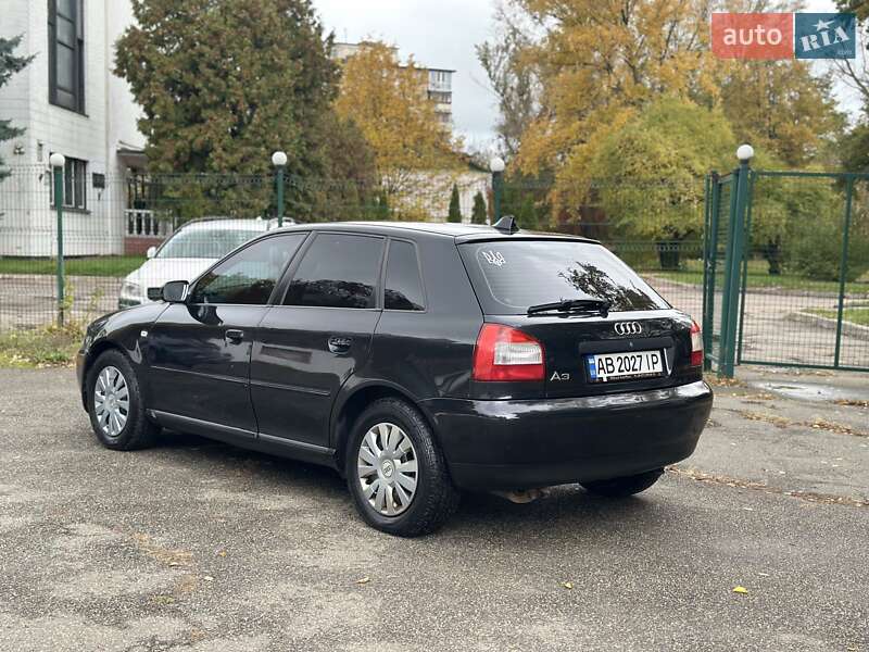 Хэтчбек Audi A3 2002 в Киеве