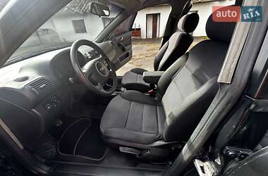 Хетчбек Audi A3 2002 в 