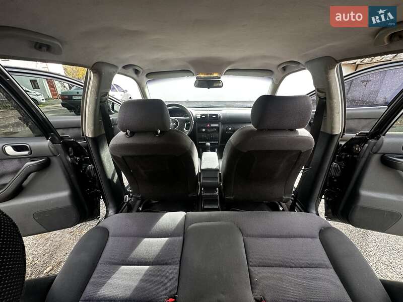 Хэтчбек Audi A3 2002 в Киеве