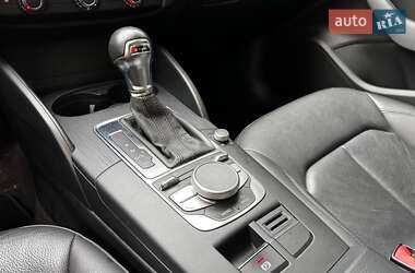 Седан Audi A3 2014 в 