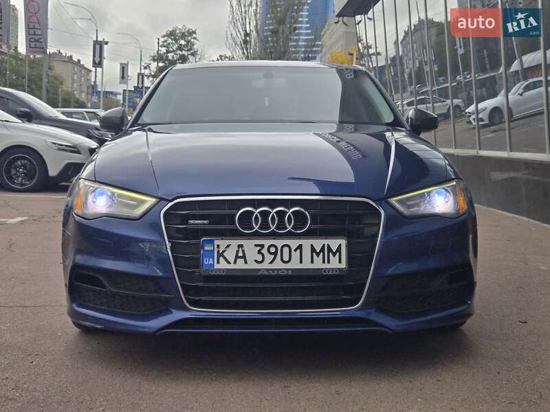 Седан Audi A3 2016 в Києві