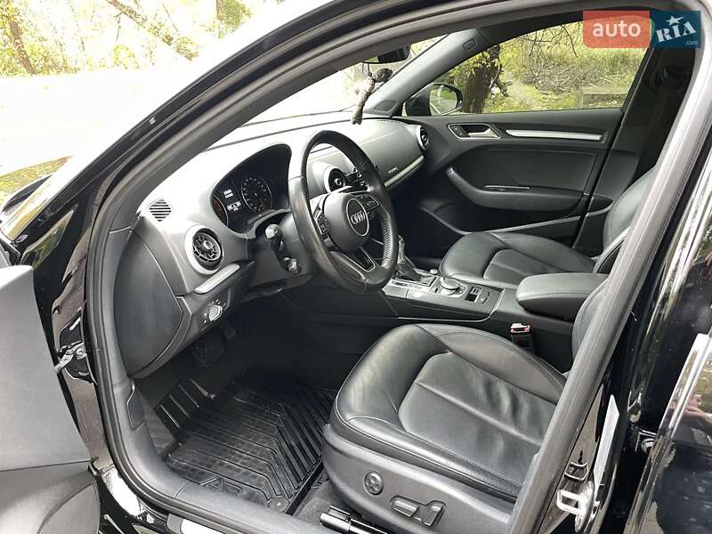 Седан Audi A3 2017 в Києві