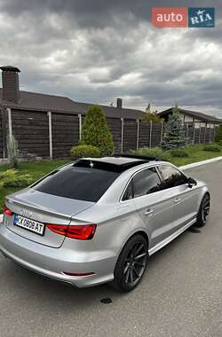 Седан Audi A3 2016 в 