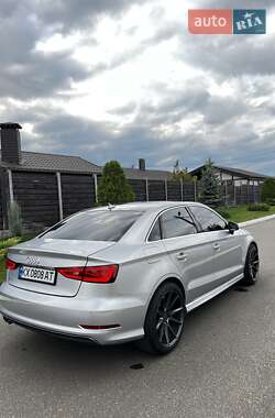 Седан Audi A3 2016 в 