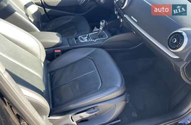 Седан Audi A3 2016 в  фото 23 Седан Audi A3 2016 в