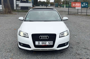 Хетчбек Audi A3 2010 в  фото 2 Хетчбек Audi A3 2010 в