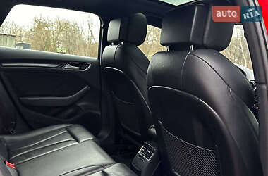 Хетчбек Audi A3 2015 в 