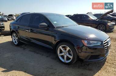 Седан Audi A3 2015 в  фото 4 Седан Audi A3 2015 в