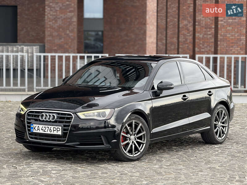 Седан Audi A3 2014 в Дніпрі