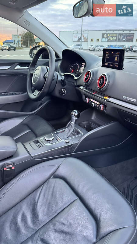 Седан Audi A3 2015 в Києві