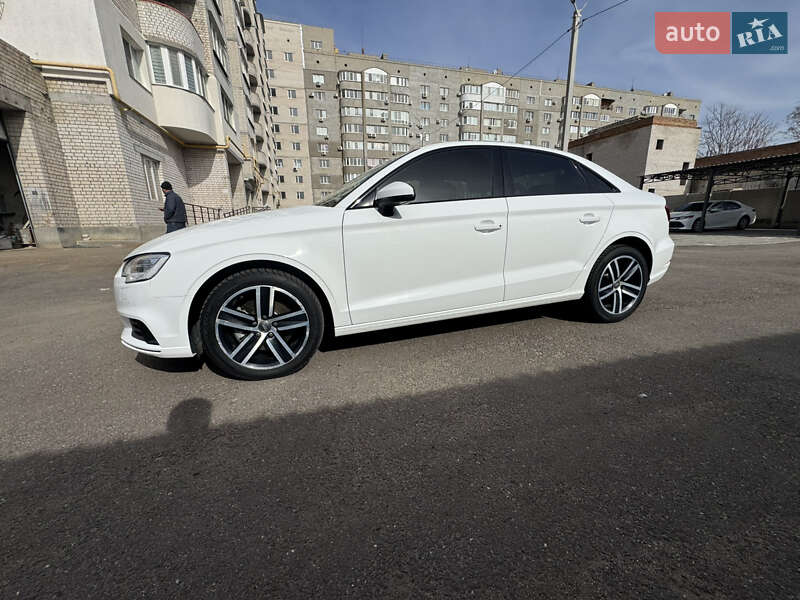 Седан Audi A3 2020 в Одесі