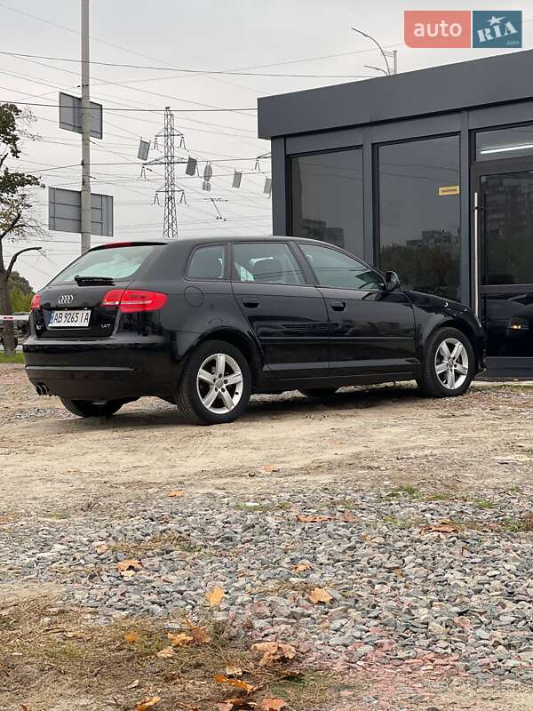 Хетчбек Audi A3 2009 в Києві фото 8 Хетчбек Audi A3 2009 в Києві