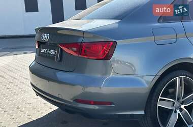 Седан Audi A3 2016 в  фото 11 Седан Audi A3 2016 в