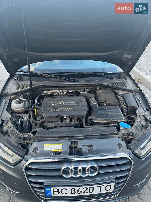 Седан Audi A3 2015 в Львові фото 20 Седан Audi A3 2015 в Львові