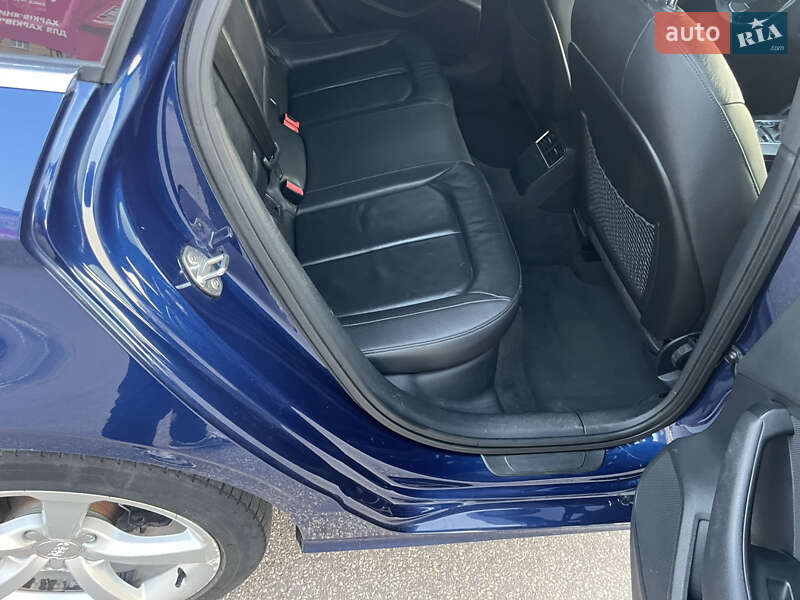 Седан Audi A3 2015 в Харькове