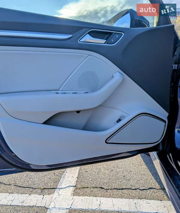 Седан Audi A3 2016 в Киеве фото 21 Седан Audi A3 2016 в Киеве