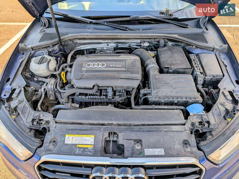 Седан Audi A3 2016 в Киеве фото 35 Седан Audi A3 2016 в Киеве