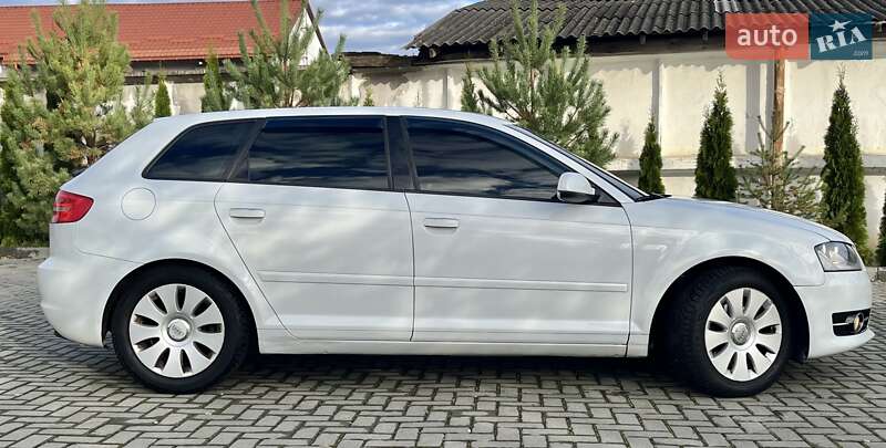 Хетчбек Audi A3 2012 в Золочеві фото 8 Хетчбек Audi A3 2012 в Золочеві