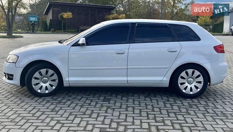 Хетчбек Audi A3 2012 в Золочеві фото 17 Хетчбек Audi A3 2012 в Золочеві