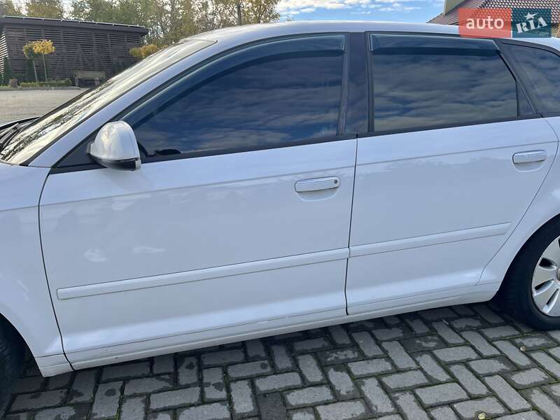 Хетчбек Audi A3 2012 в Золочеві фото 33 Хетчбек Audi A3 2012 в Золочеві