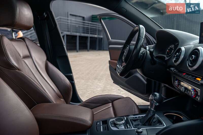 Хетчбек Audi A3 2017 в Києві фото 9 Хетчбек Audi A3 2017 в Києві