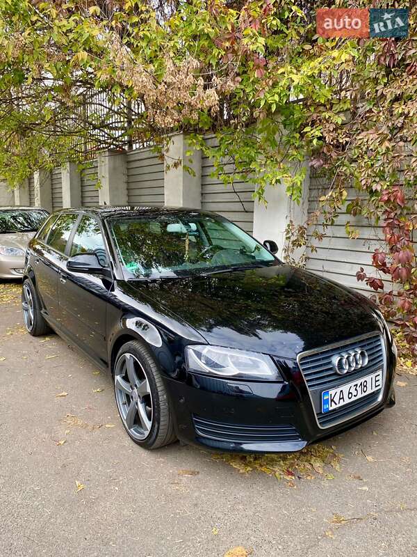 Хетчбек Audi A3 2010 в Броварах фото 2 Хетчбек Audi A3 2010 в Броварах