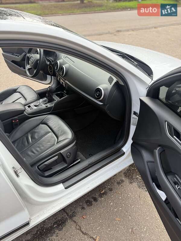 Седан Audi A3 2015 в Кривому Розі фото 17 Седан Audi A3 2015 в Кривому Розі