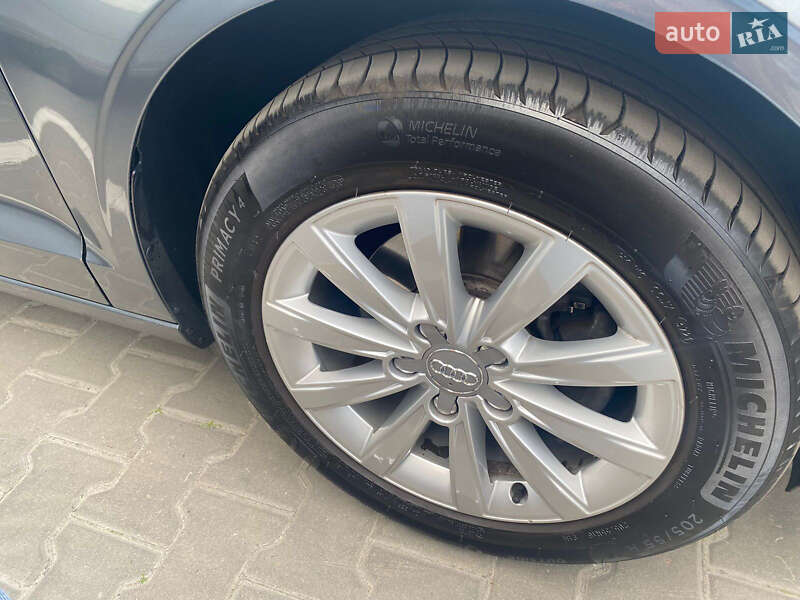 Седан Audi A3 2015 в Києві фото 5 Седан Audi A3 2015 в Києві