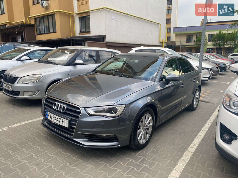 Седан Audi A3 2015 в Києві фото 12 Седан Audi A3 2015 в Києві