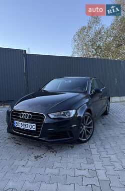 Седан Audi A3 2014 в Львові