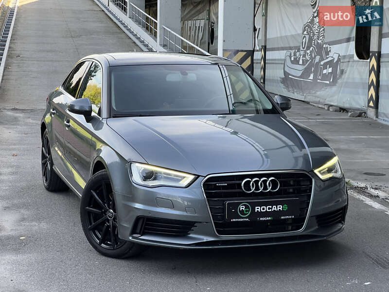 Седан Audi A3 2015 в Києві
